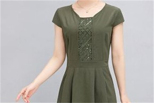 好衣道女装产品 门店图片