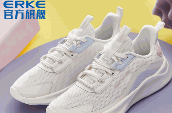 鸿星尔克女鞋产品 门店图片