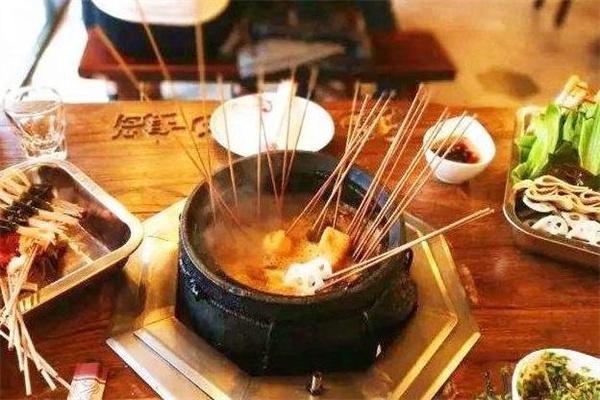 【福成泥锅涮串加盟】