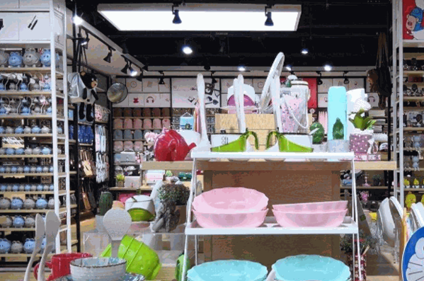 虎妞十元店产品 门店图片