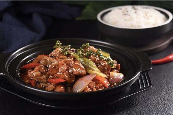 姝涵老友记黄焖鸡米饭