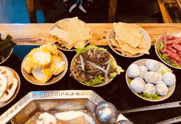 花龙阵火锅产品 门店图片