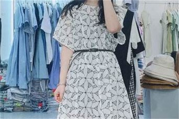 赫本家女装产品 门店图片