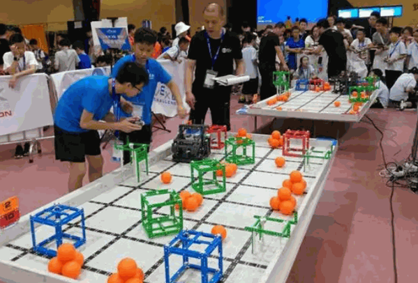 乐创机器人编程教育产品 门店图片