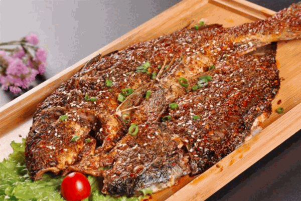 快跑鱼小乐烤鱼捞饭