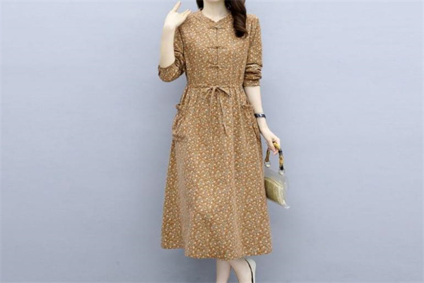 锦发服饰