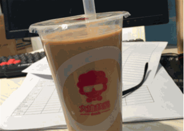 熊猫恋人奶茶