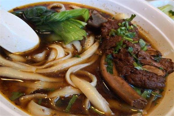 晋小二面馆产品 门店图片
