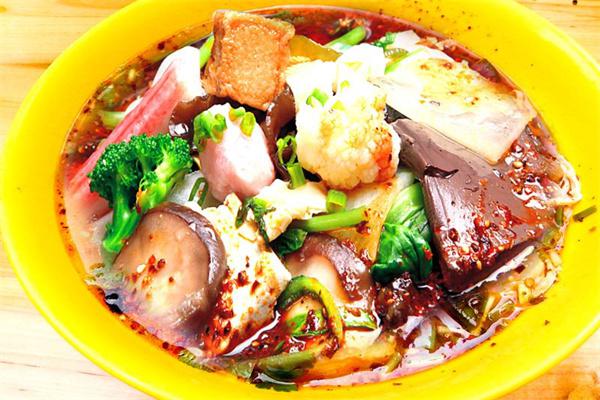 巴渝风麻辣烫产品 门店图片