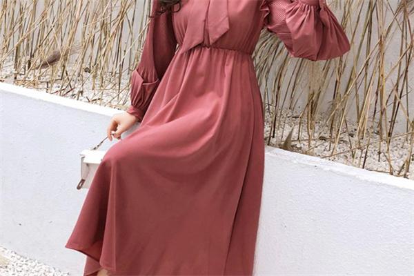 芭啦啦女装产品 门店图片