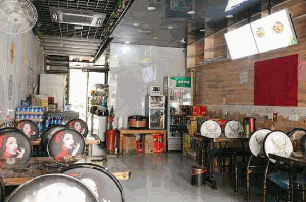 老刘家黄焖鸡米饭产品 门店图片