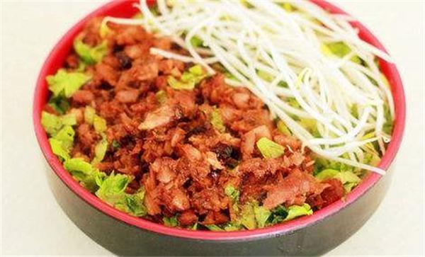 奥尔良烤肉拌饭