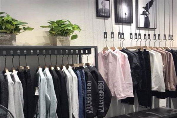 玖尺男装产品 门店图片