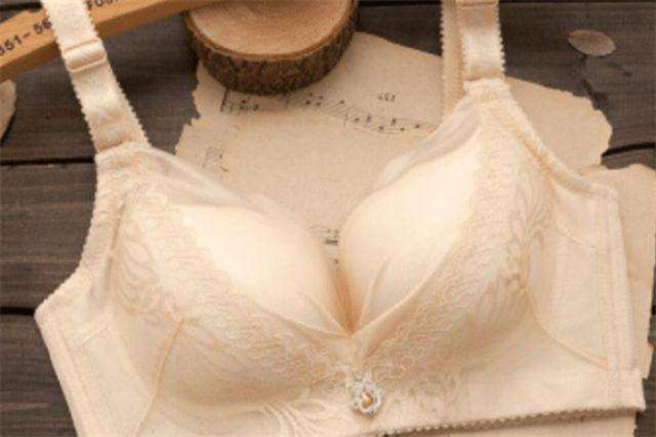 联秀服饰内衣产品 门店图片