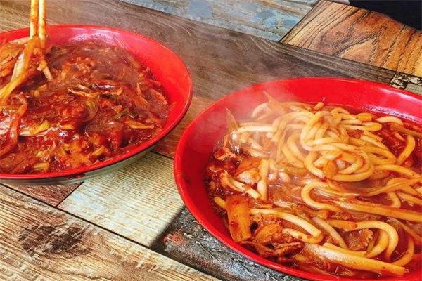 辣风琴米粉产品 门店图片