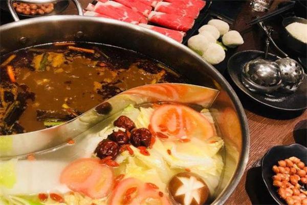 麻辣集市火锅产品 门店图片