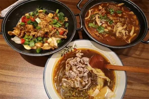 麻辣客栈产品 门店图片