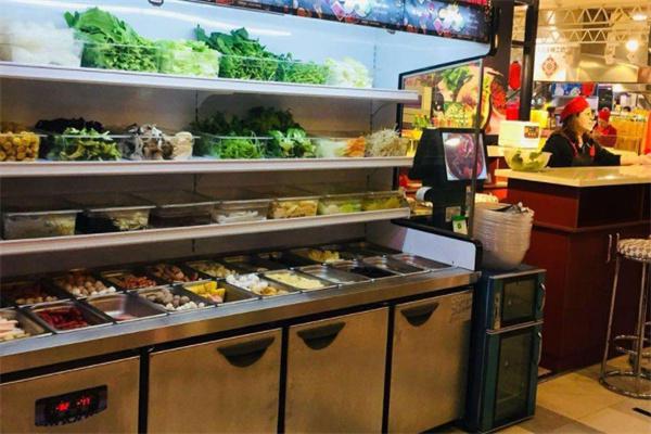 辣小亲麻辣烫产品 门店图片