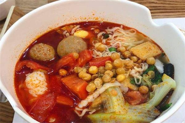 麻辣小屋麻辣烫产品 门店图片