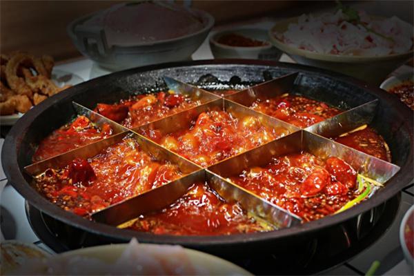 麻辣无情老火锅产品 门店图片