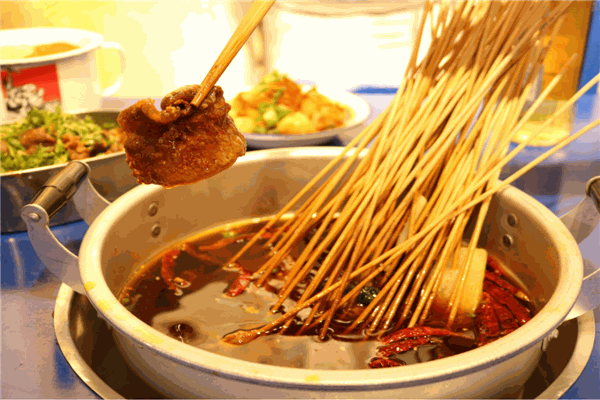窜火串串香