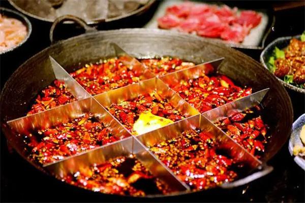 亮板凳老灶火锅产品 门店图片