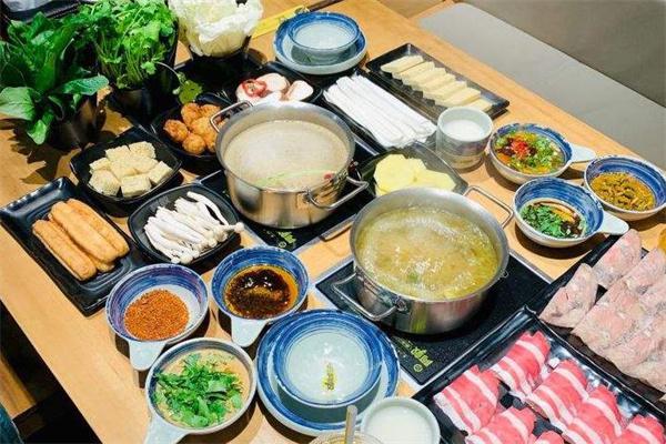 麻辣密码小火锅产品 门店图片