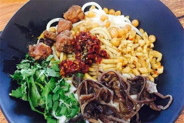 麻麻辣辣卤粉产品 门店图片