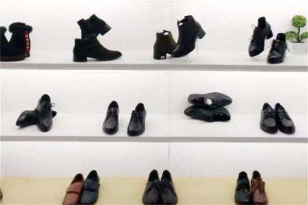 路上鞋业产品 门店图片