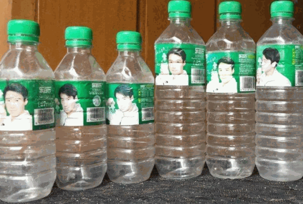 乐百氏瓶装水产品 门店图片