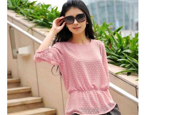 露诗女装产品 门店图片