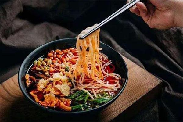 三轩螺蛳粉产品 门店图片