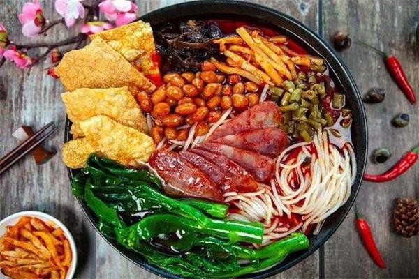 三轩螺蛳粉产品 门店图片