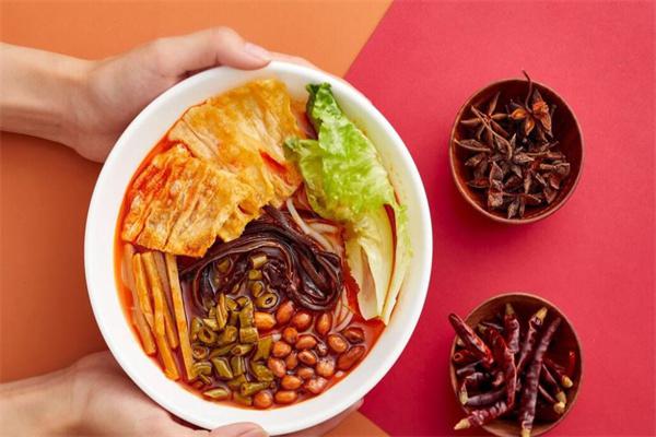 军元柳州螺蛳粉产品 门店图片