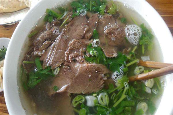 龙鳞路第一家牛肉汤产品 门店图片