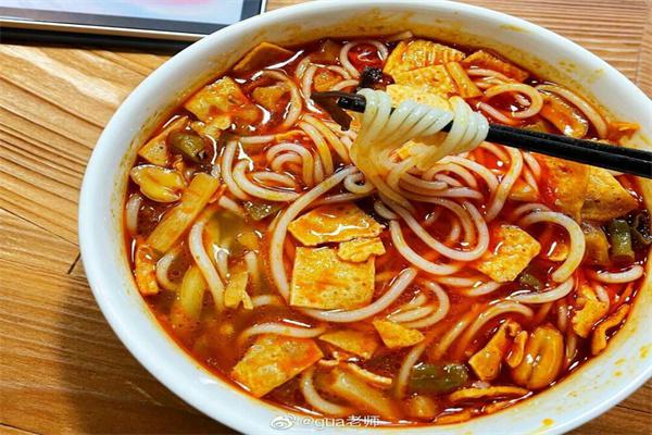 美哆哆螺蛳粉产品 门店图片