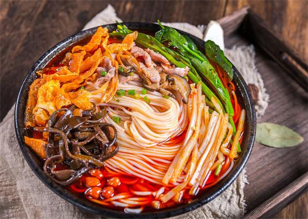 黄味螺蛳粉
