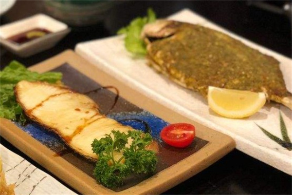 禾风日式料理