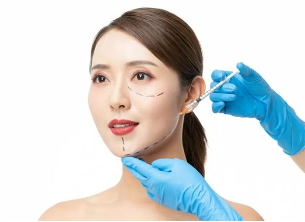 皇媛世家
