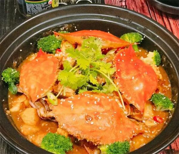盖式蟹煲