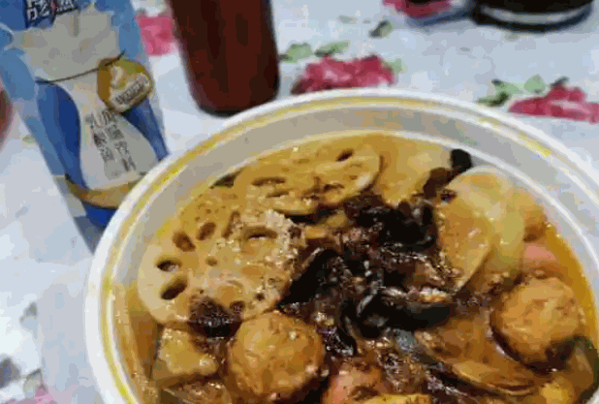 牛顿来了牛腩煲饭产品 门店图片