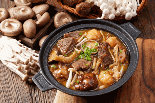 牛小滋带筋牛肉香锅产品 门店图片