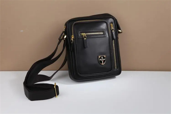 苹果皮具产品 门店图片