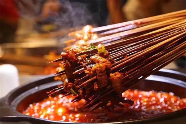 婆婆串串香火锅产品 门店图片