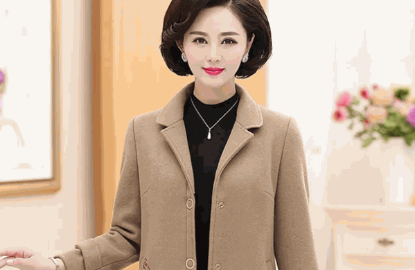 女人秀女装产品 门店图片