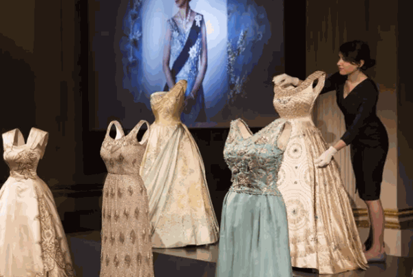 女王衣橱服装产品 门店图片