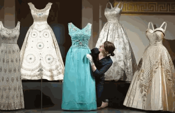 女王衣橱服装产品 门店图片