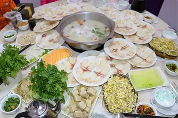 猫贝儿斑鱼火锅产品 门店图片