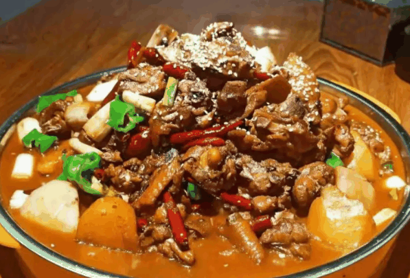 西部来客鲜炒大盘鸡