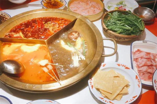 叁口煮老火锅产品 门店图片